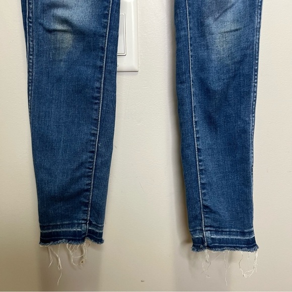Madewell 10" High Rise Raw Hem Size 28 - Picture 5 of 15